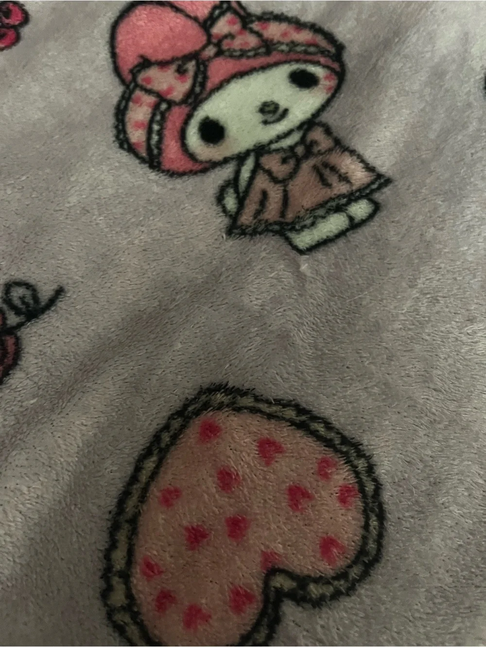 Sold vinted 40 x 50 hello kitty and friends purple throw blanket